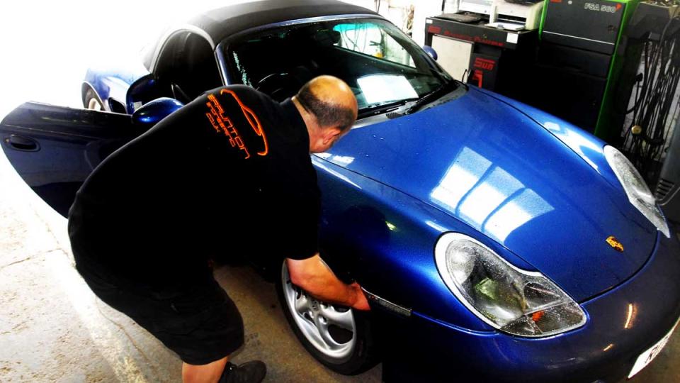 Inspection of the Boxster at MOT test 