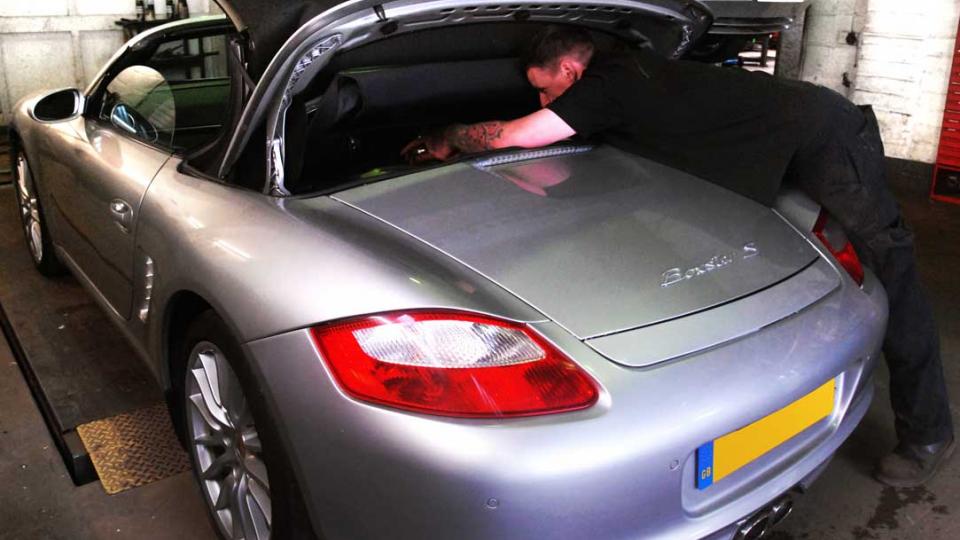 Servicing the Porsche Boxster to the Porsche Service Schedule